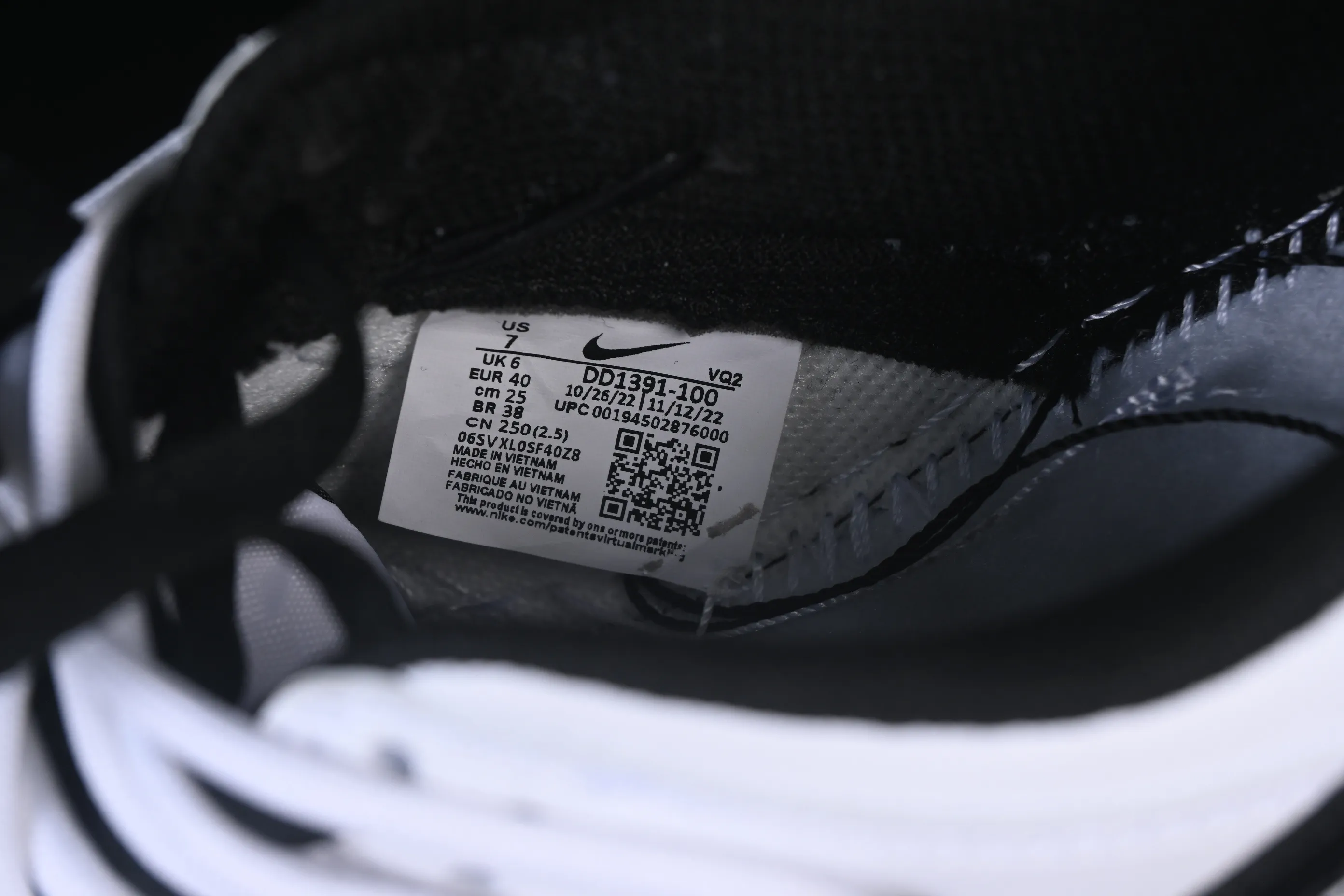 All categories Nk SB Dunk Series Nk SB Dunk Low High-end customized low-top sneakers Nike SB Dunk Low strap customization low-top casual sneakers DD1391-100